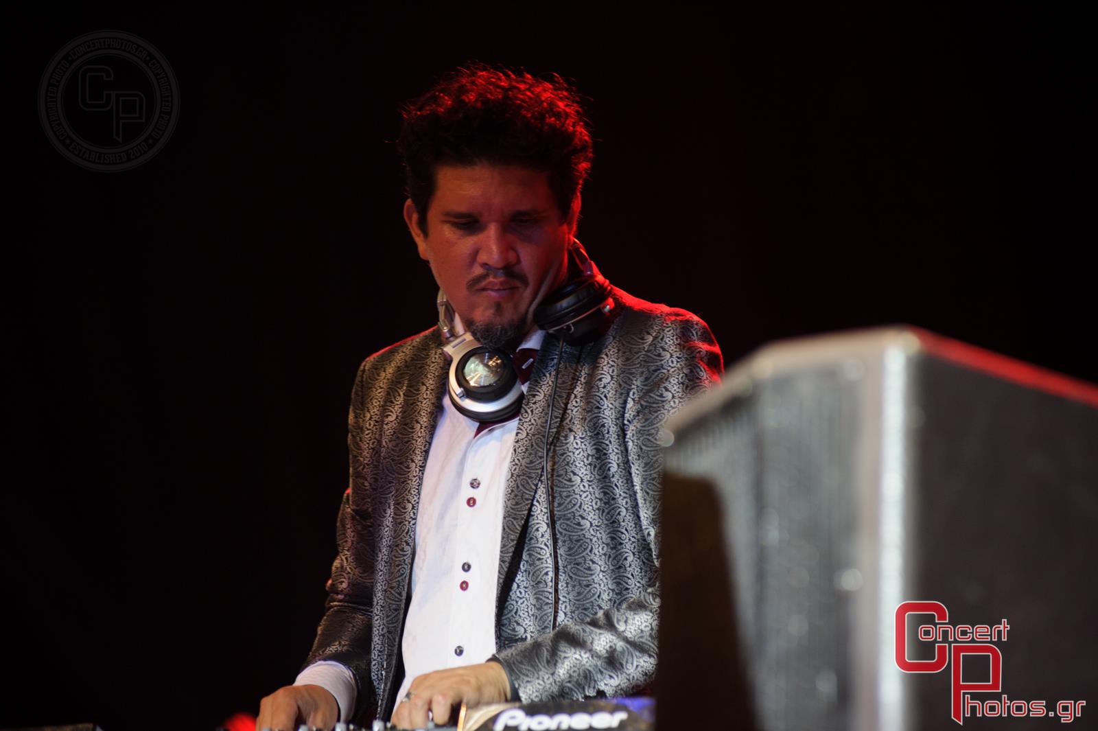 Thievery Corporation Imam Baildi Boogie Belgique Penny And The Swingin' Cats-Thievery Corporation Imam Baildi Boogie Belgique Penny And The Swingin' Cats photographer:  - concertphotos_20140617_23_29_10